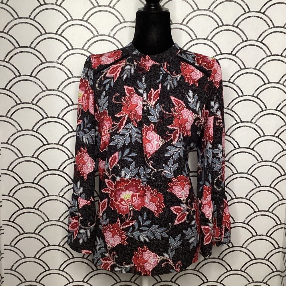 LOFT Floral Bell Sleeve Blouse – Size Large